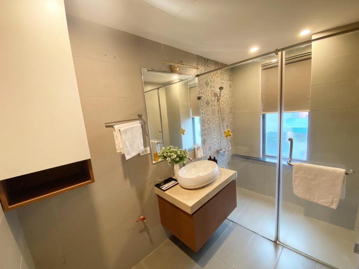 Luxe Paradise Residence Trinh Cong Son Hanoi Exteriör bild